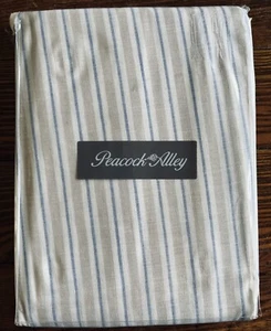 New Peacock Alley Trenton 28x28" Euro Sham - Picture 1 of 7