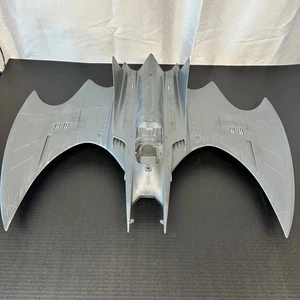 "Figura de acción McFarlane DC Multiverse Batwing Gold Label The Flash 2023 se adapta a 7""" - Imagen 1 de 22