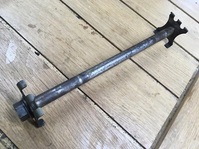 Ducati 900SS 750SS Fi Rueda Trasera Husillo Soporte Placas + Tuerca 17mm Foto 1 de 3