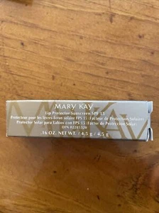 Mary Kay Lip Protector Sunscreen SPF 15 .16 Oz NOS - Picture 1 of 3