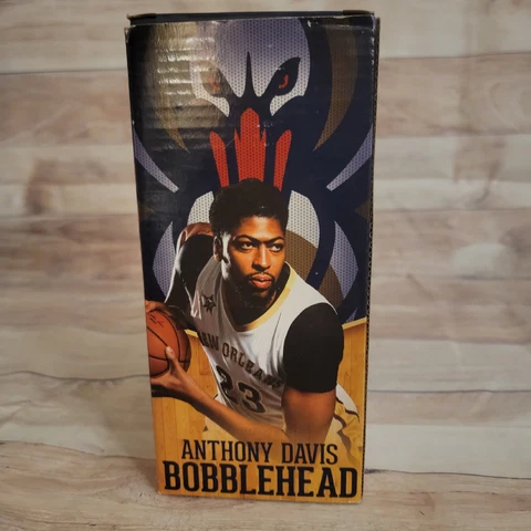 2017 New Orleans Pelicans SGA Bobblehead Anthony Davis Whitney Bank NIB Cover