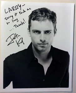 Justin Kirk Autograph ~ Signed Signed & Inscribed 8x10 B/W Photograph - Picture 1 of 3