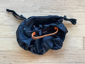 APCO großer Universal Reservebehälter für paramotorbetriebene Gleitschirmsicherheit! - Bild 1 von 2