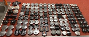 Lot of (135) Center Caps Mix Honda Kia Audi Mercedes Hyundai Chevy GMC Ford - Picture 1 of 9