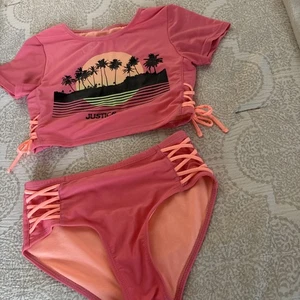 Lot Of Rash Guard 2 pc Set & Tankini Set Size L 12/14 - Picture 1 of 14