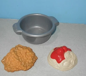 Fisher Price Fun With Food Spaghetti & Meatballs Noodles Dinner w/ Tikes Pot - Picture 1 of 1