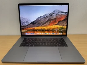 Apple Macbook Pro (2016) - 15"/Intel i7/16GB RAM/512GB NVMe SSD Quad-Cores Grey - Picture 1 of 24