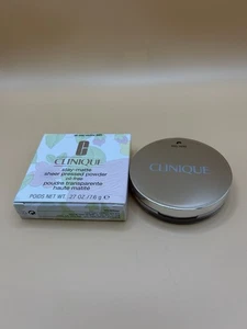 Clinique Stay Matte Sheer Pressed Powder 7.6g - Boxed - 02 stay neutral (MF) - Picture 1 of 2