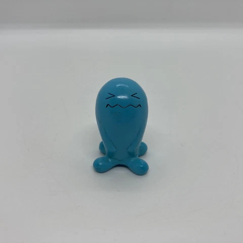 Wobbuffet TOMY Pokemon Figure CGTSJ 1999 Nintendo 2" - Vintage Authentic Cover