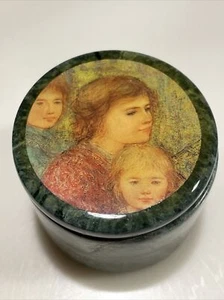 Vintage Edna Hibel ?Green Marble Circular Lidded Trinket Box Mother & Children - Picture 1 of 6