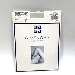 Vtg NOS Givenchy Hosiery Body Gleamers Superbe Avantige Size B Sheer Pantyhose - Picture 1 of 6