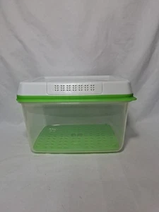 Rubbermaid FreshWorks Produce Saver Fresh Con Inserto Ventilación Grande 17.3 Tazas 4.1 L - Imagen 1 de 9