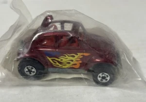Hot Wheels VW Baja Bug Beetle in Original Bag 1:64 In Sealed Bag - Picture 1 of 4