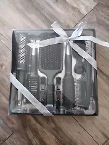 8 PIECE BRUSH SET COMB AND CLIP NEW - Picture 1 of 1