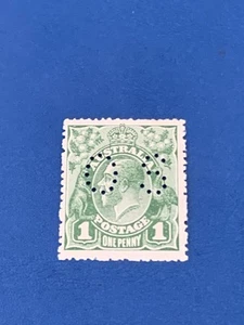 AUS. KGV SIDEFACE DEFINITIVES. 1d GREEN 18/8/24. PERFORATED “OS”-:- IN NICE MUH. - Picture 1 of 2