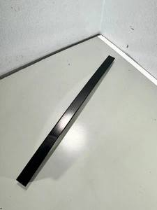 BMW E87 Window Guide Web Cover Left Rear O/S 7068129 - Picture 1 of 15