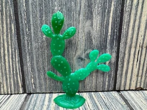 Cactus verde - 2,75" plastica - ottimo per diorama - Foto 1 di 4