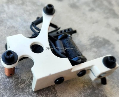 Máquina de tatuaje delineador ligero marfil bobina negra postes de cobre 150cps duro H Foto 1 de 4