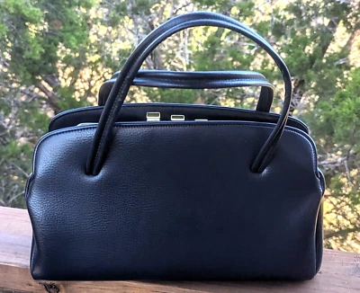 Bolsa satchel vintage MCM 50s 60s azul marinho plissado vinil moldura ferragem dourada - Imagem 1 de 4
