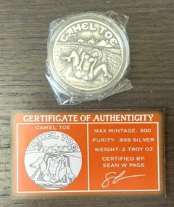 XXXSpicy STL Puntera de Camello Como Nueva 2 OZ Plata .999 Redonda Plata Picante 300 Como Nueva con Certificado de Autenticidad - Imagen 1 de 4