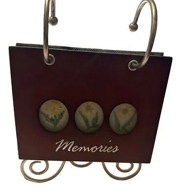 Soporte para recuerdos fotográficos de metal y madera Sku 1452 Foto 1 de 4