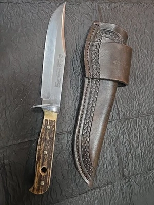 Vintage Puma Original Bowie Model #116396 Handmade Antler Stag Fixed Blade Knife - Image 1 of 4