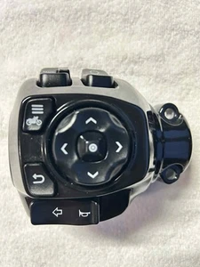 2023-2025 OEM Harley Davidson LEFT HAND Handlebar Switch Control (Street Glide) - Bild 1 von 3