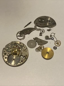 Elgin Movement For Part/ Repair 15 Jewel Elgin 554 C182345 - Picture 1 of 14