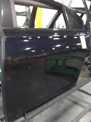 BMW 750i 2015 puerta trasera izquierda azul OEM 344532 108 k millas piezas usadas Foto 1 de 4