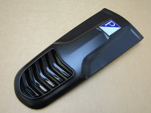 Piaggio Vespa GTS 300 Supersport 2015 13,550 miles horn cover (15264) - Picture 1 of 5