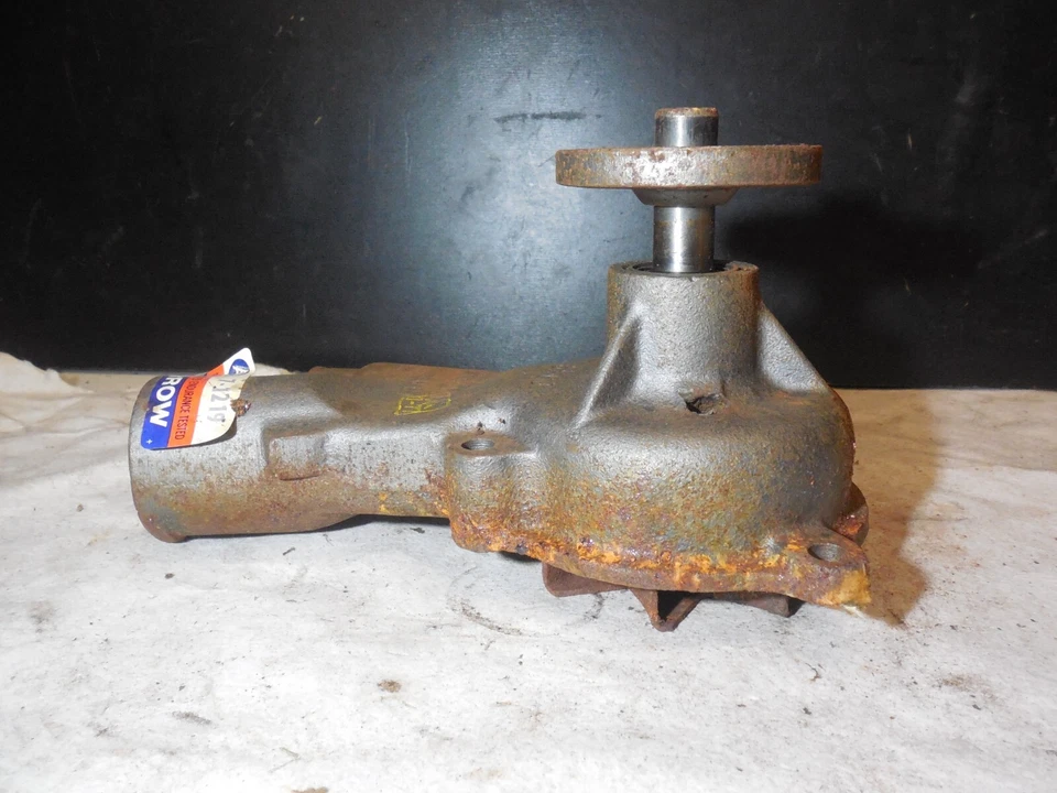 Bomba de agua motor Airtex AW845 7-1219 para Chevrolet Camaro 1962-1968 Foto 1 de 4