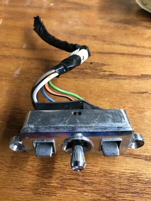 Chevrolet Impala Caprice 1971-1976 interruptor de asiento eléctrico Donk 1973 72 74 75 Chevy Foto 1 de 4