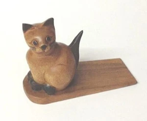 CURIOUS CAT WOOD DOORSTOP - Picture 1 of 1