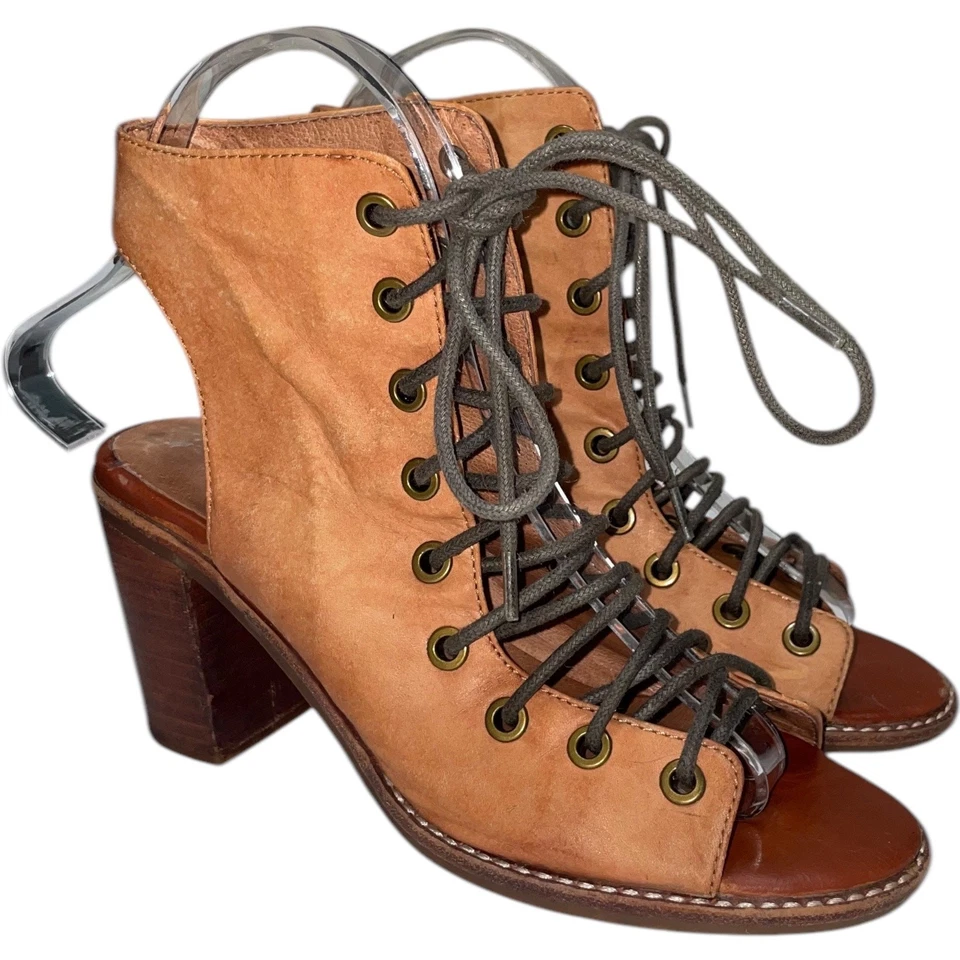 Botín Jeffrey Campbell x Free People marrón mínimo con cordones punta abierta talla: EE. UU. 6 Foto 1 de 4