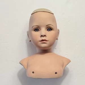 Vintage großer drehbarer Puppenkopf für 21 Zoll Puppenteile Lavendelaugen Ohrringe - Bild 1 von 9