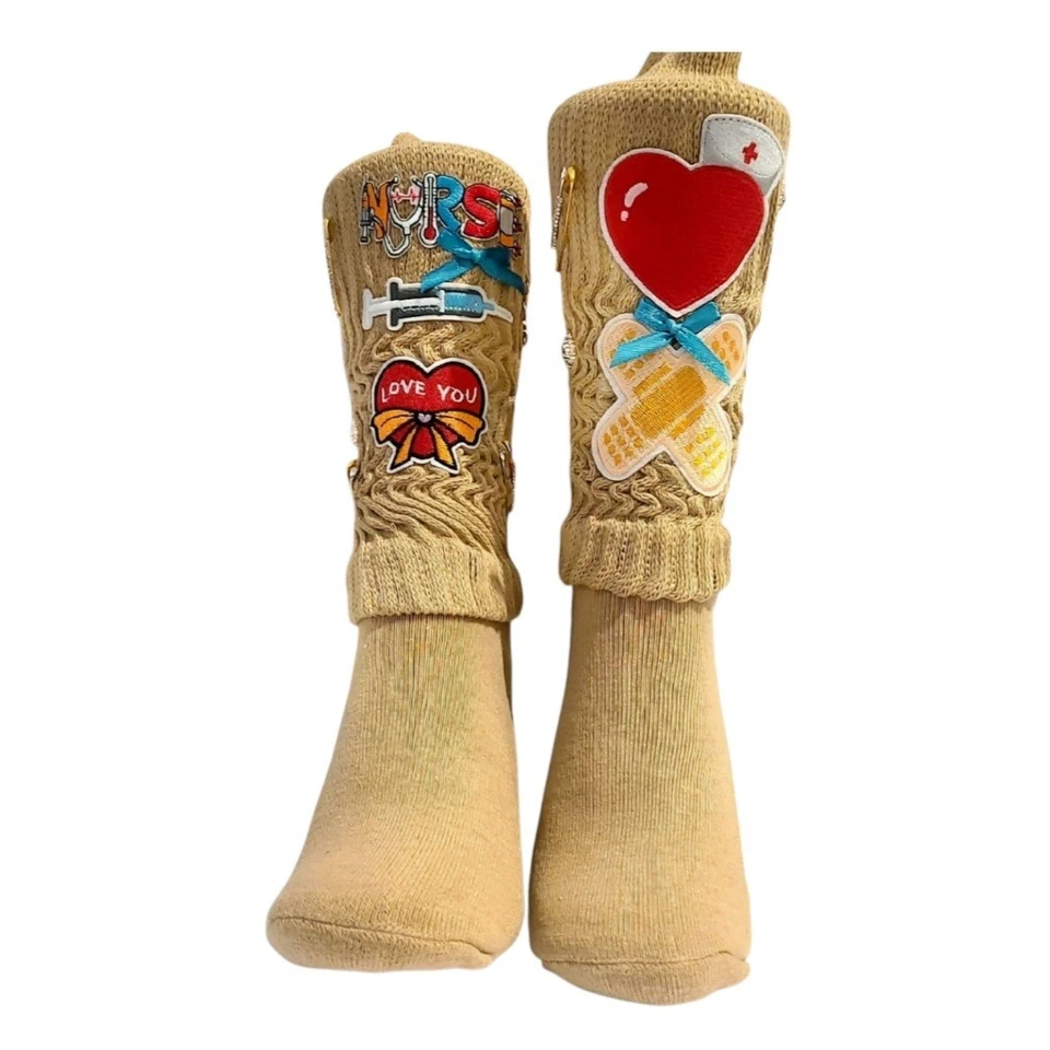 Медсестра тематический, бежевый мусор носки, милый медсестра носки, работник здравоохранения подарок, новинка - Изображение 1 из 4