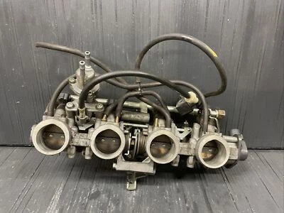 Honda CBR600F4i 2001, cuerpos del acelerador, inyectores de combustible #10 Foto 1 de 4