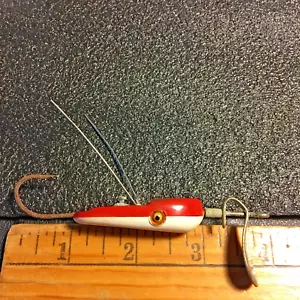 AL FOSS Oriental No 3 Red White Vintage 3 3/4”Lure - Picture 1 of 6