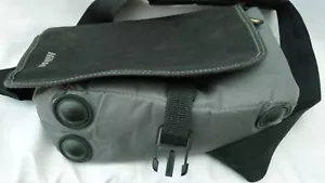 Genuine Nikon Camera Bag IamProtective Padded Crossbody Bag Medium Shoulder Bag - Picture 1 of 7