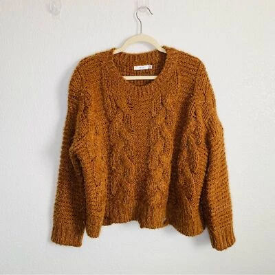 Lush Distressed Eyeleash Knit Sweater Pullover Foto 1 de 4