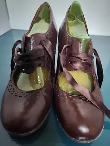 Women's Nayo Juda Lace Up Oxford With Stacked Heel 7-1/2 - Picture 1 of 6