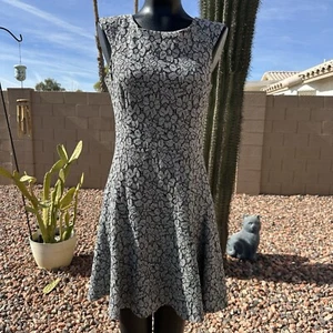 Nanette Lepore Woman’s Floral Cap Sleeve Dress Size 6 - Bild 1 von 7