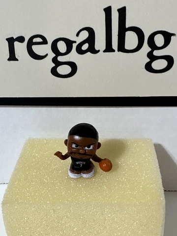NBA Teenymates Series 7 Kevin Durant #7 Brooklyn Nets Cover