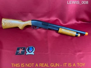 Juliette Lewis autographed signed toy shotgun Natural Born Killers Beckett COA - Picture 1 of 5