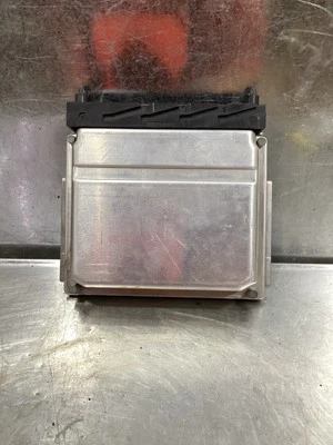 08627456A Volvo-S70 серии 99 00 01 02 03 двигатель компьютерный блок ECU модуль 6107 - Изображение 1 из 4