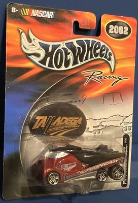 Hot Wheels Racing Talladega Superspeedway Cabbin' Fever Treasure Hunt 3/10 54793 Foto 1 de 4