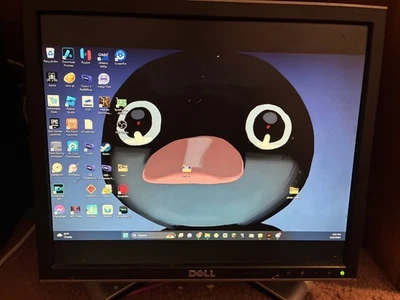 Dell Computer Monitor 22 Inch - Image 1 of 4