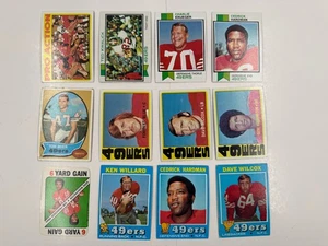 Lote de 12 tarjetas 1970-1973 SF 49ers Dave Wilcox Gene Washington Ken Willard - Imagen 1 de 13