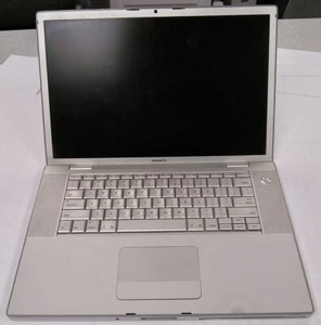 Macbook Pro 2007 - no battery, no charger - Picture 1 of 12