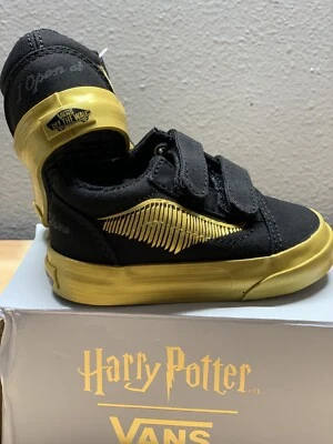 Vans x Harry Potter Old Skool V Golden Snitch Bóveda Negra Niño Pequeño Talla 8.5 ¡¡Nuevo!!! Foto 1 de 4